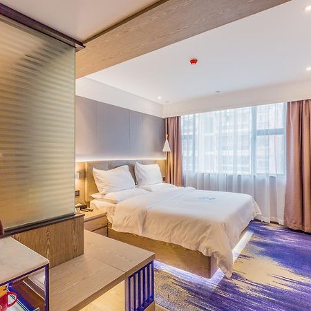 Lifu Hotel Wankel Jiang Tai Road Metro Station Branch Guangzhou Eksteriør billede