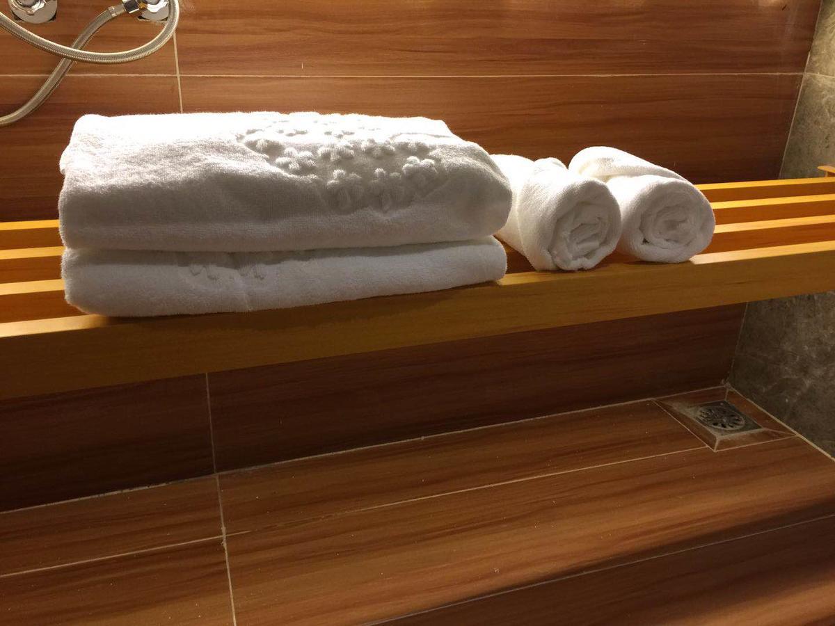 Lifu Hotel Wankel Jiang Tai Road Metro Station Branch Guangzhou Eksteriør billede