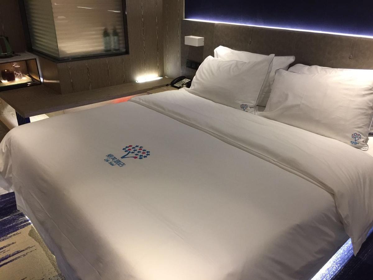 Lifu Hotel Wankel Jiang Tai Road Metro Station Branch Guangzhou Eksteriør billede