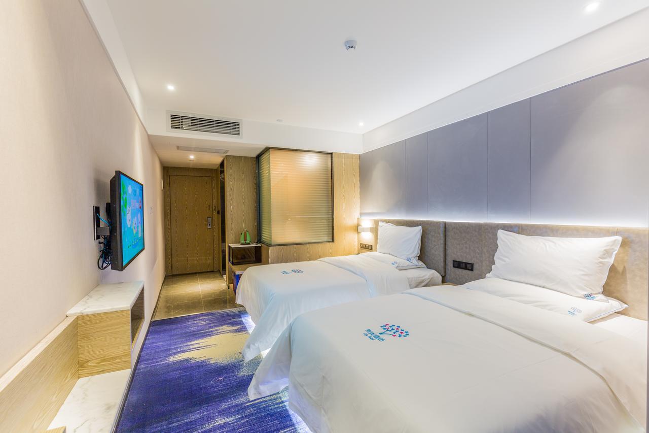 Lifu Hotel Wankel Jiang Tai Road Metro Station Branch Guangzhou Eksteriør billede