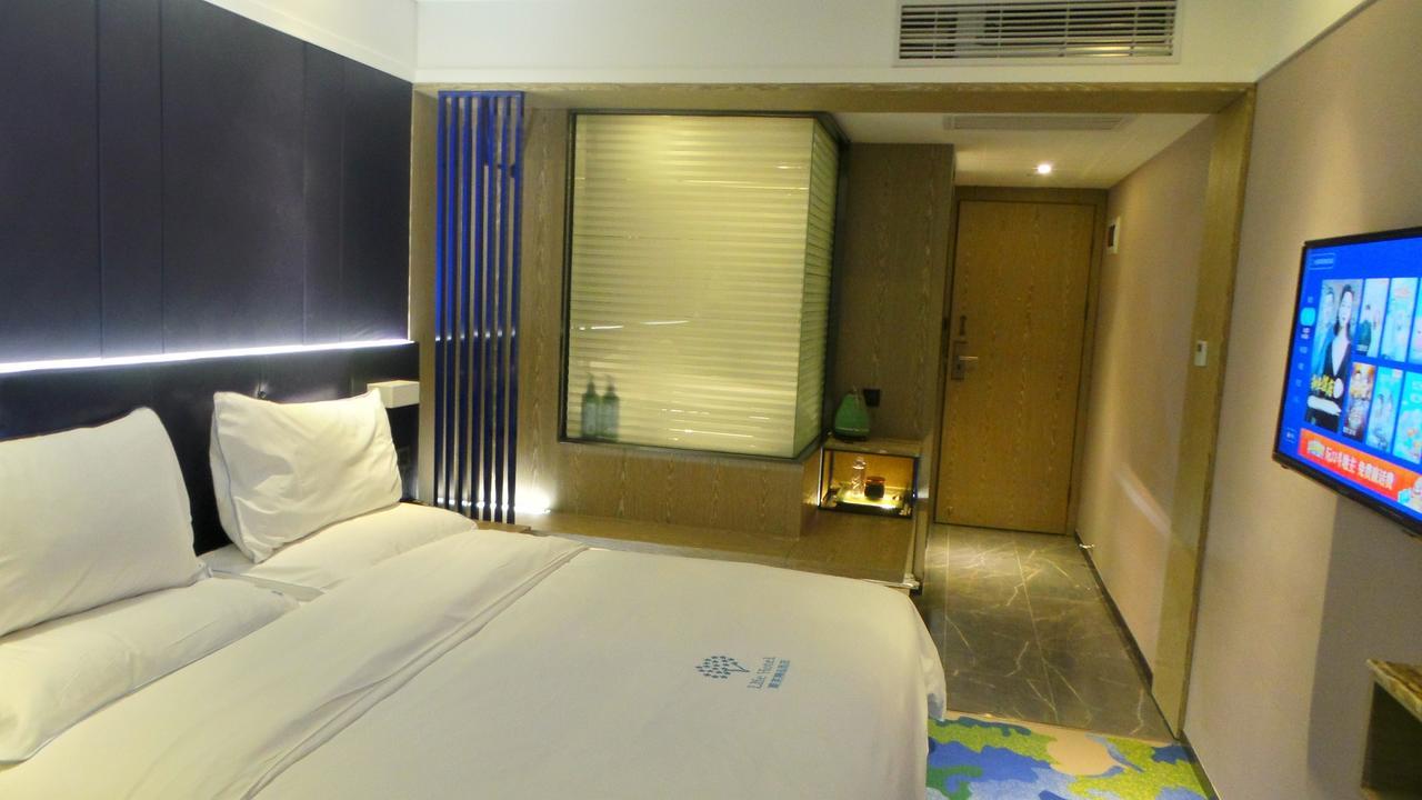 Lifu Hotel Wankel Jiang Tai Road Metro Station Branch Guangzhou Eksteriør billede